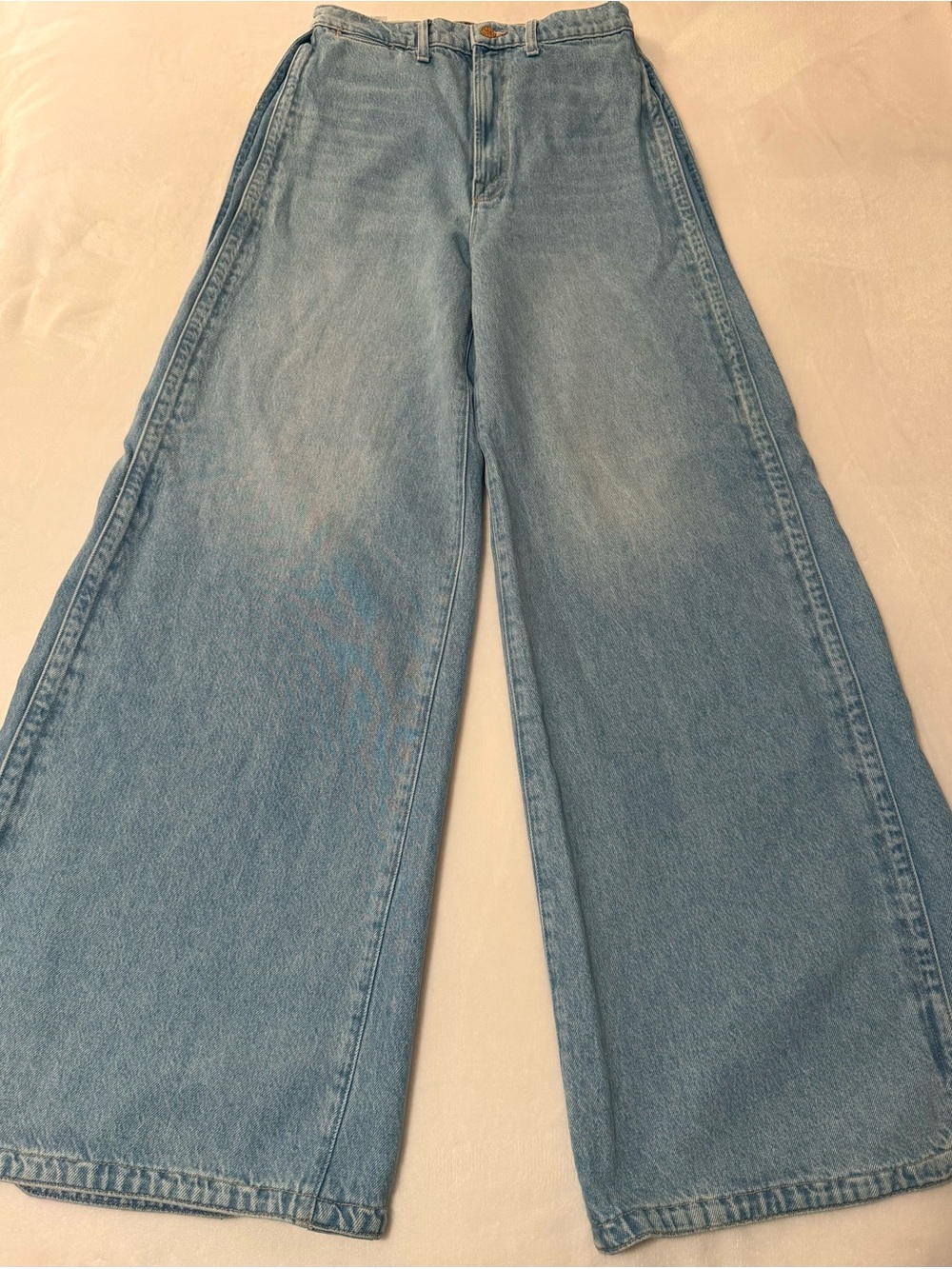 MOTHER Wide-Leg Flare Jeans in Light Blue Wash